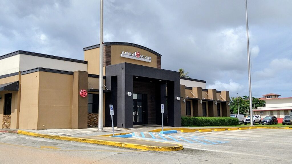 ローンスター・ステーキハウス (Lone Star Steakhouse)