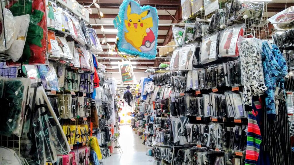 所狭しと並ぶ商品
