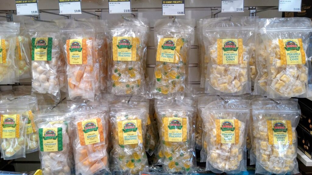 マンゴーやココナッツのキャンディ