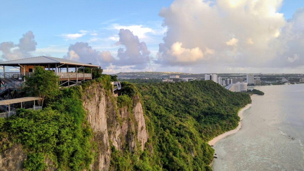 高台のレストラン
