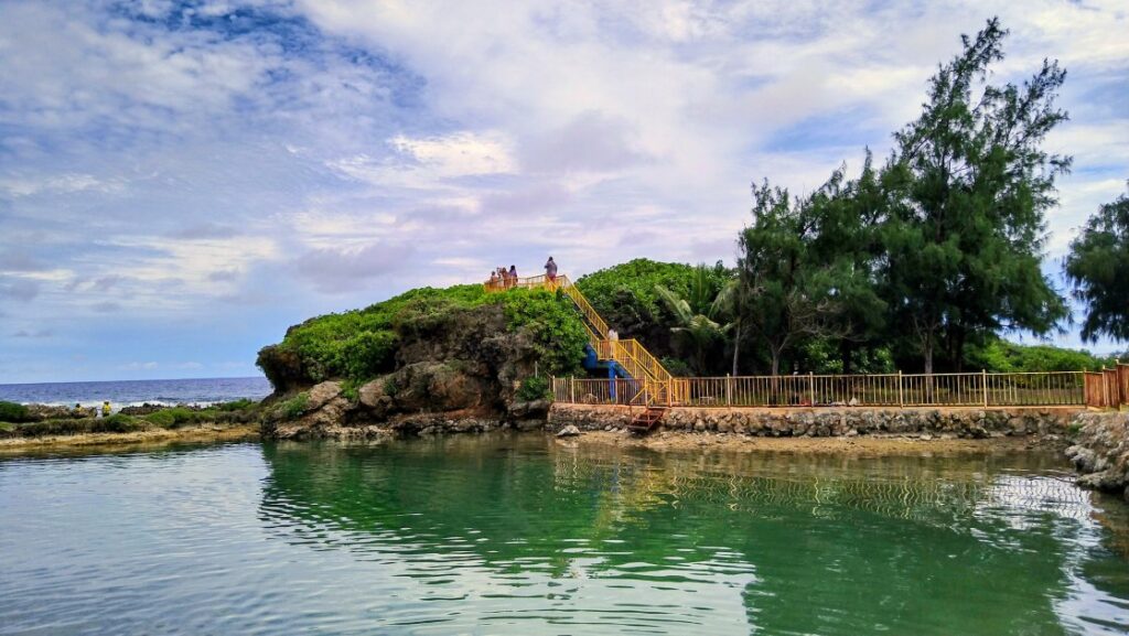 イナラハン天然プール