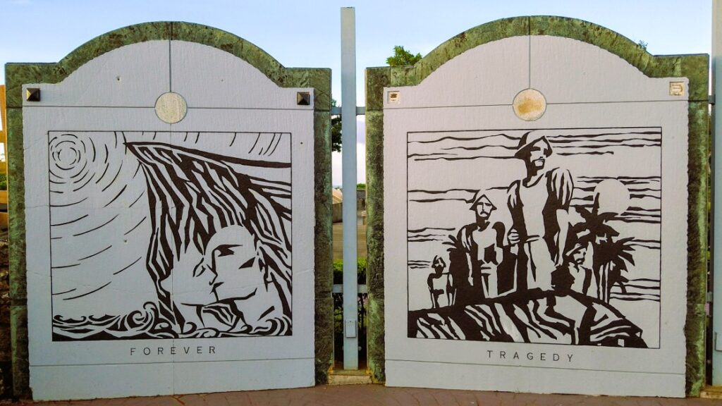 恋の伝説の壁画