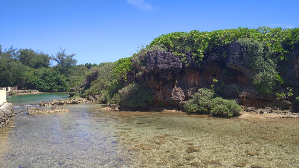 イナラハン天然プール