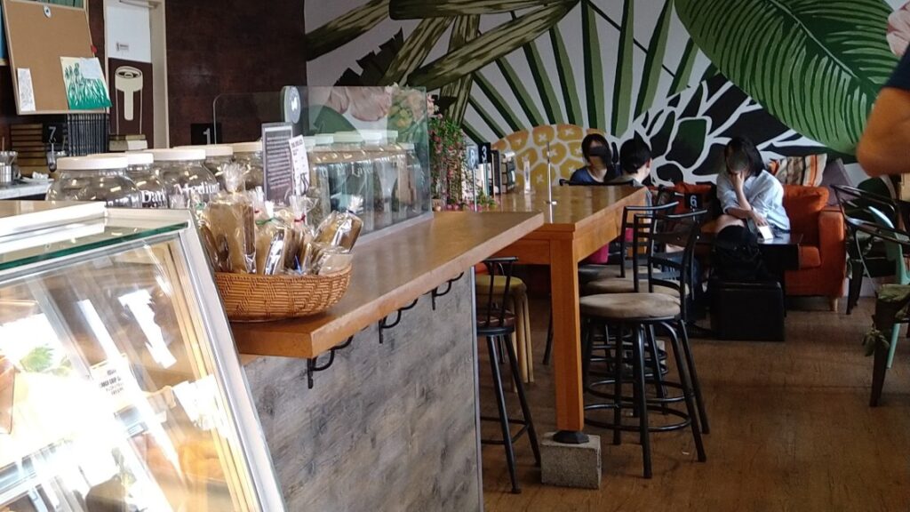 カフェグッチャ店内