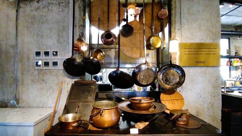 スローウォーク店内