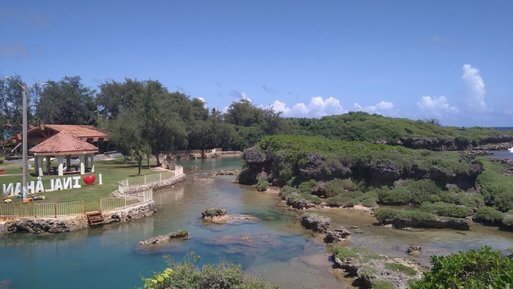 イナラハン天然プール